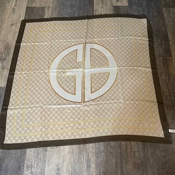 Giani Bernini Accessories - Giani Bernini lovely scarf 🧣